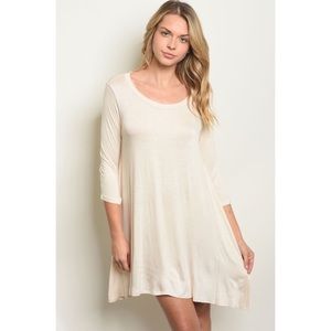 Women’s cream tunic long sleeve super soft new